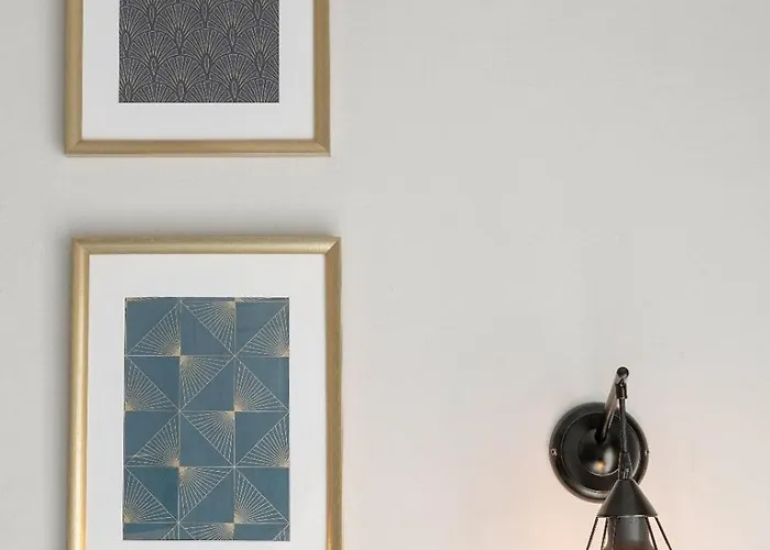 Casita By The Castle Feriehus